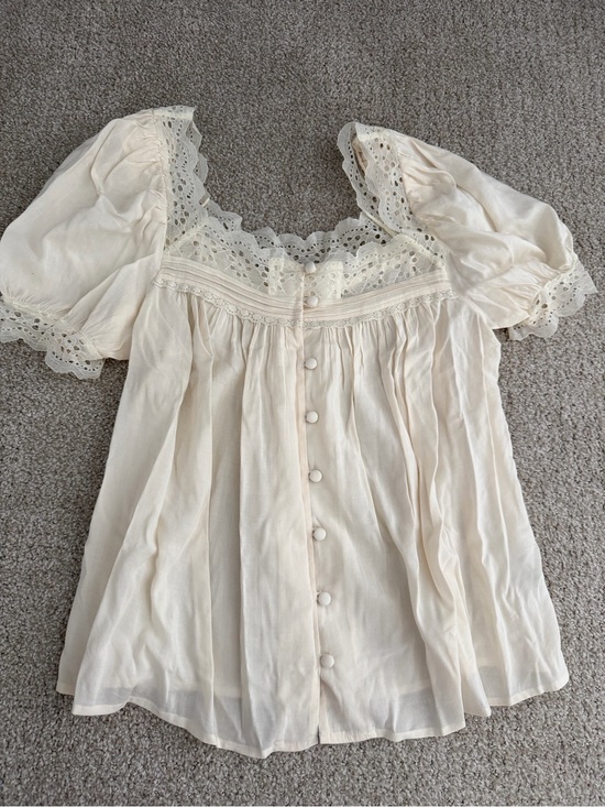 Reformation Tops - Ref Ivory Lace-Trim Button Front Top